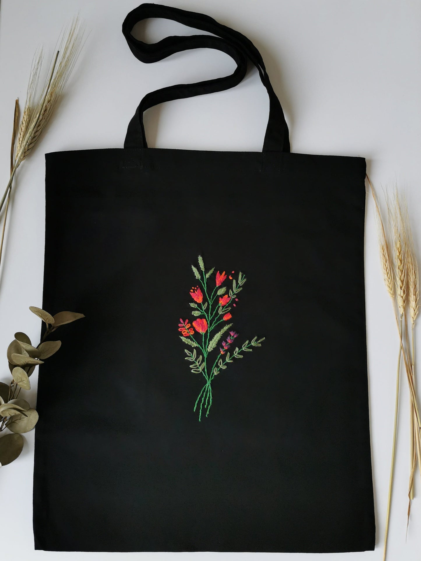 Sacoşă de bumbac brodată manual buchet de flori